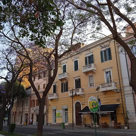 Casa Jacaranda Apartment *